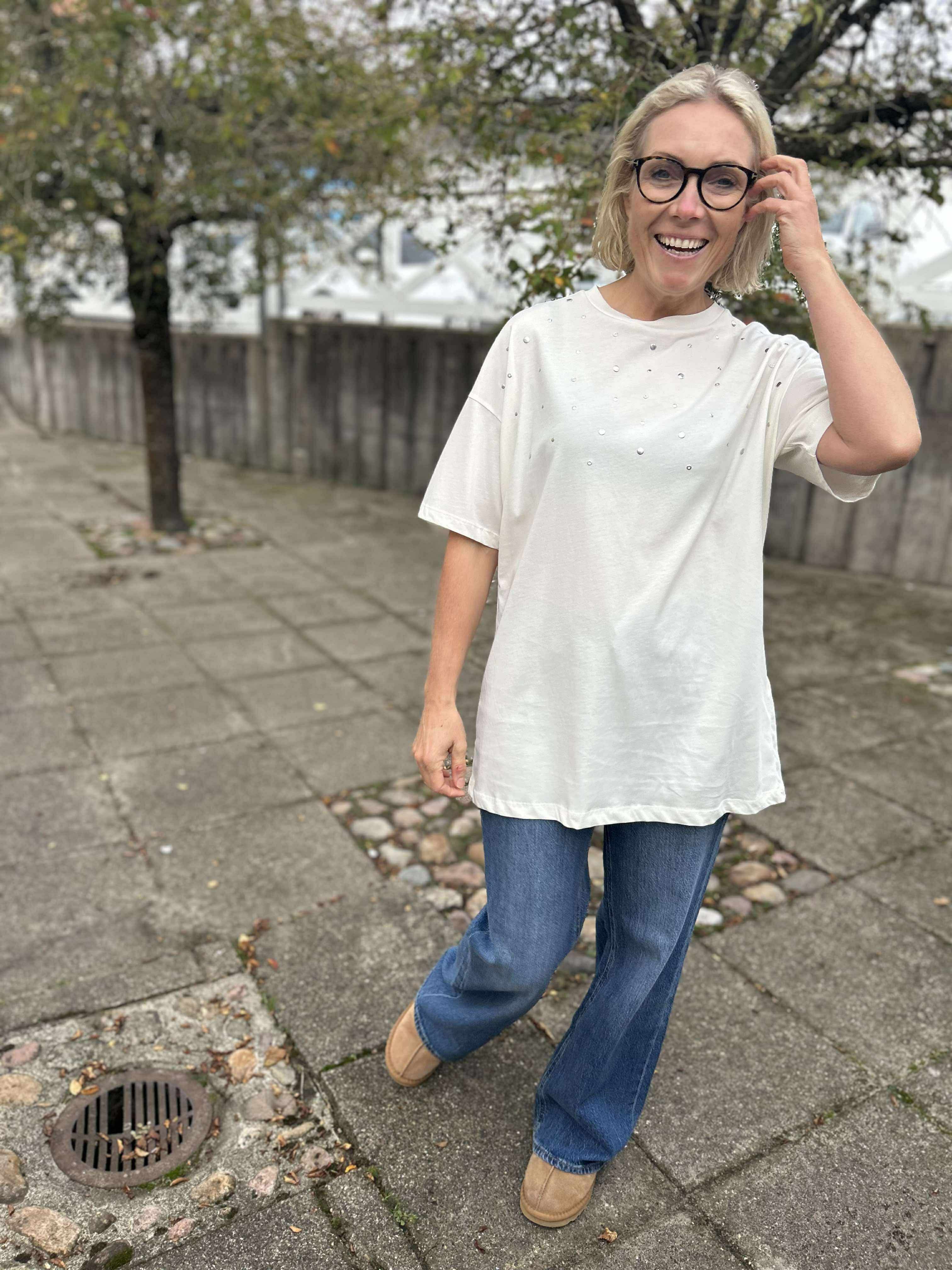 PCSKYLAR T-Shirt - Cloud Dancer